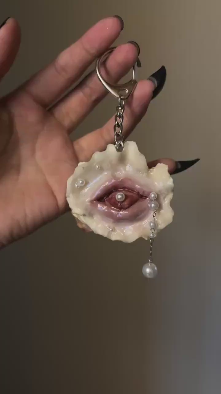 Shell Mouth Relic — Choker, Brooch or Charm — product video